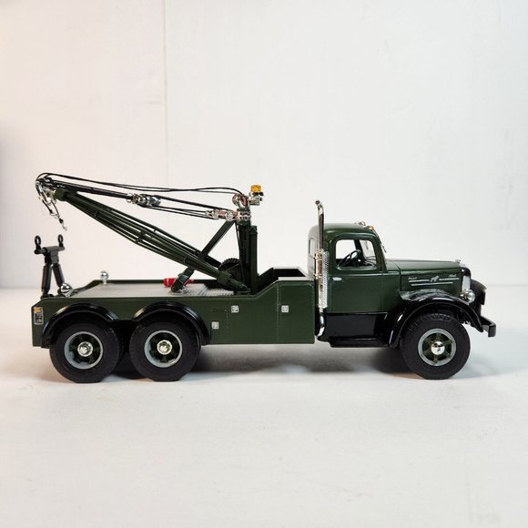 First Gear US Postal Mack L-Model Wrecker Tow Truck & Box 19-3222 1:34 USPS - Picture 8 of 14